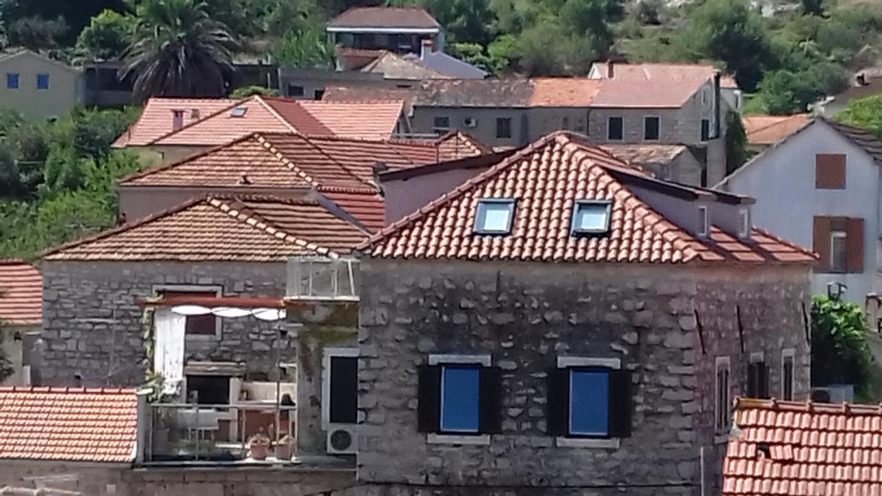 Apartment Gliha Jelsa  Εξωτερικό φωτογραφία