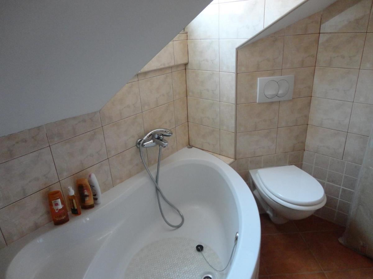 Apartment Gliha Jelsa  Εξωτερικό φωτογραφία